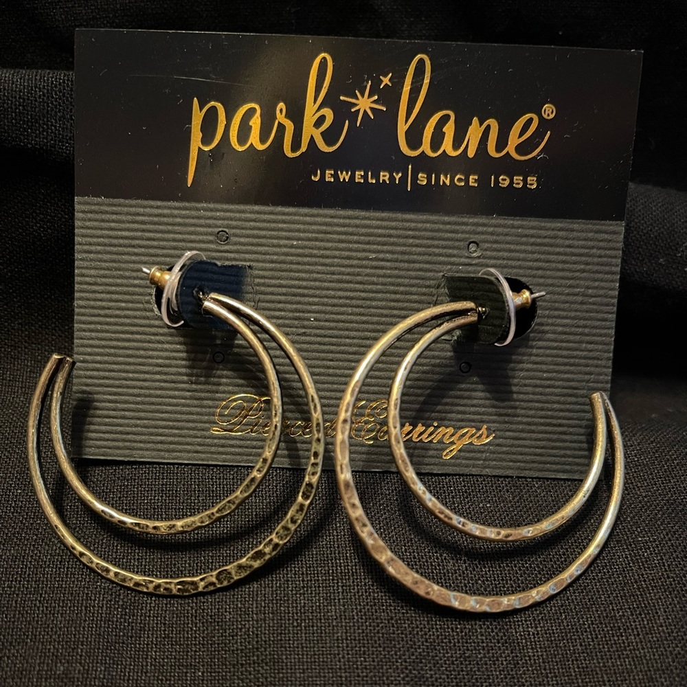 Jewels By Park Lane AlaMode Hoop Earrings New